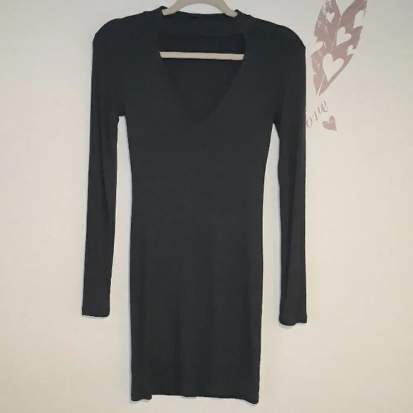 Forever 21 Sexy Choker Ribbed Long Sleeve … - Picture 4 of 7